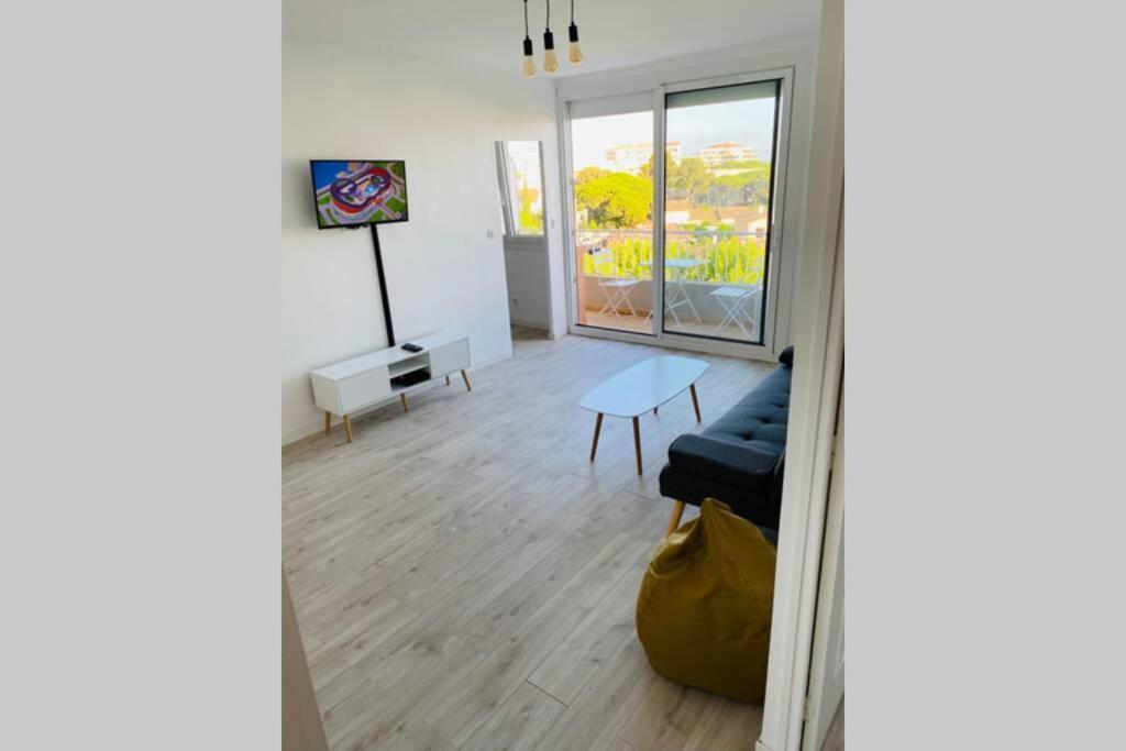 Tres Beau T4 A Frejus Plage Apartment Exterior photo